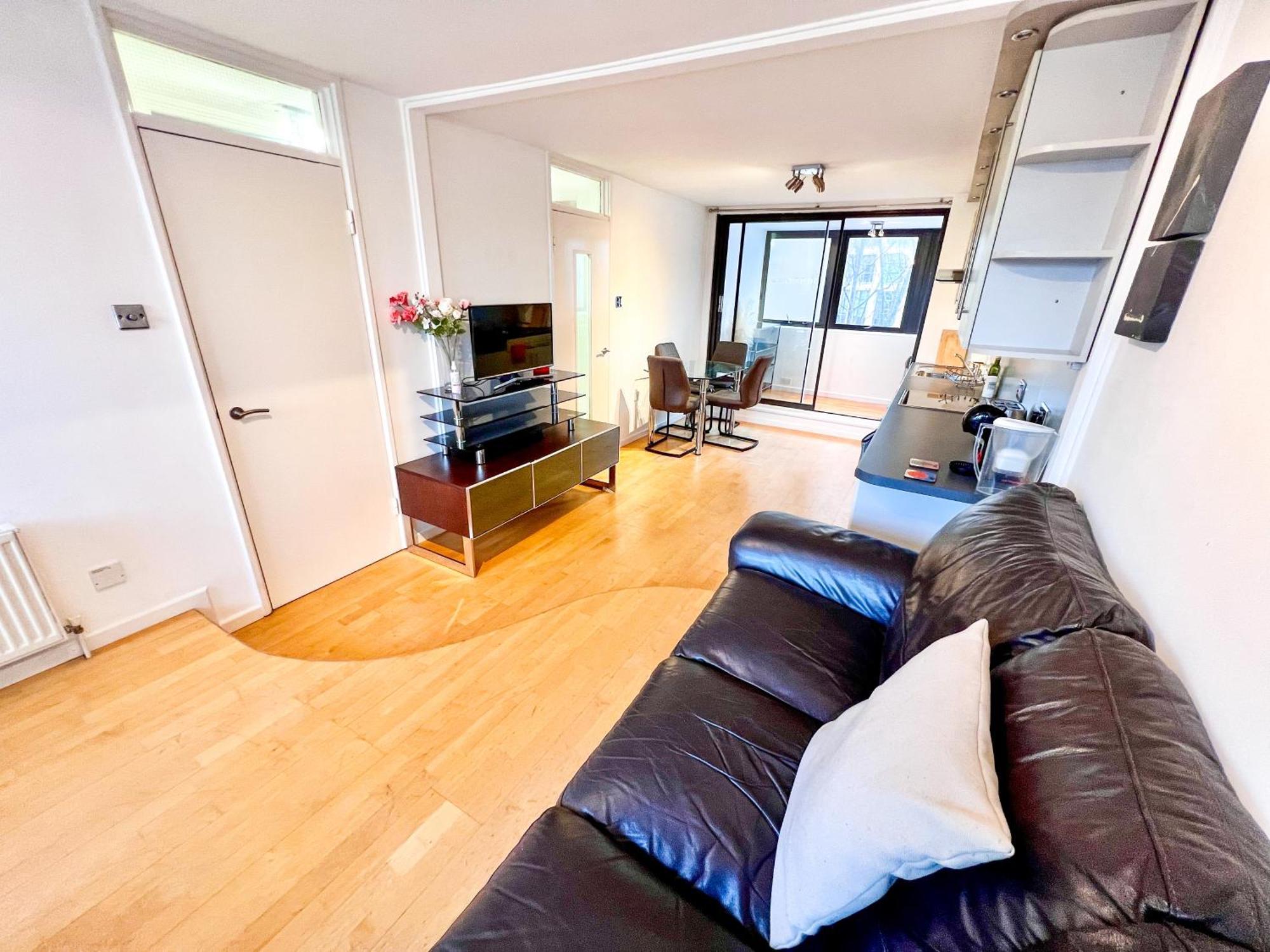 Apart-hotel Great River Thames View Entire In The Most Central *