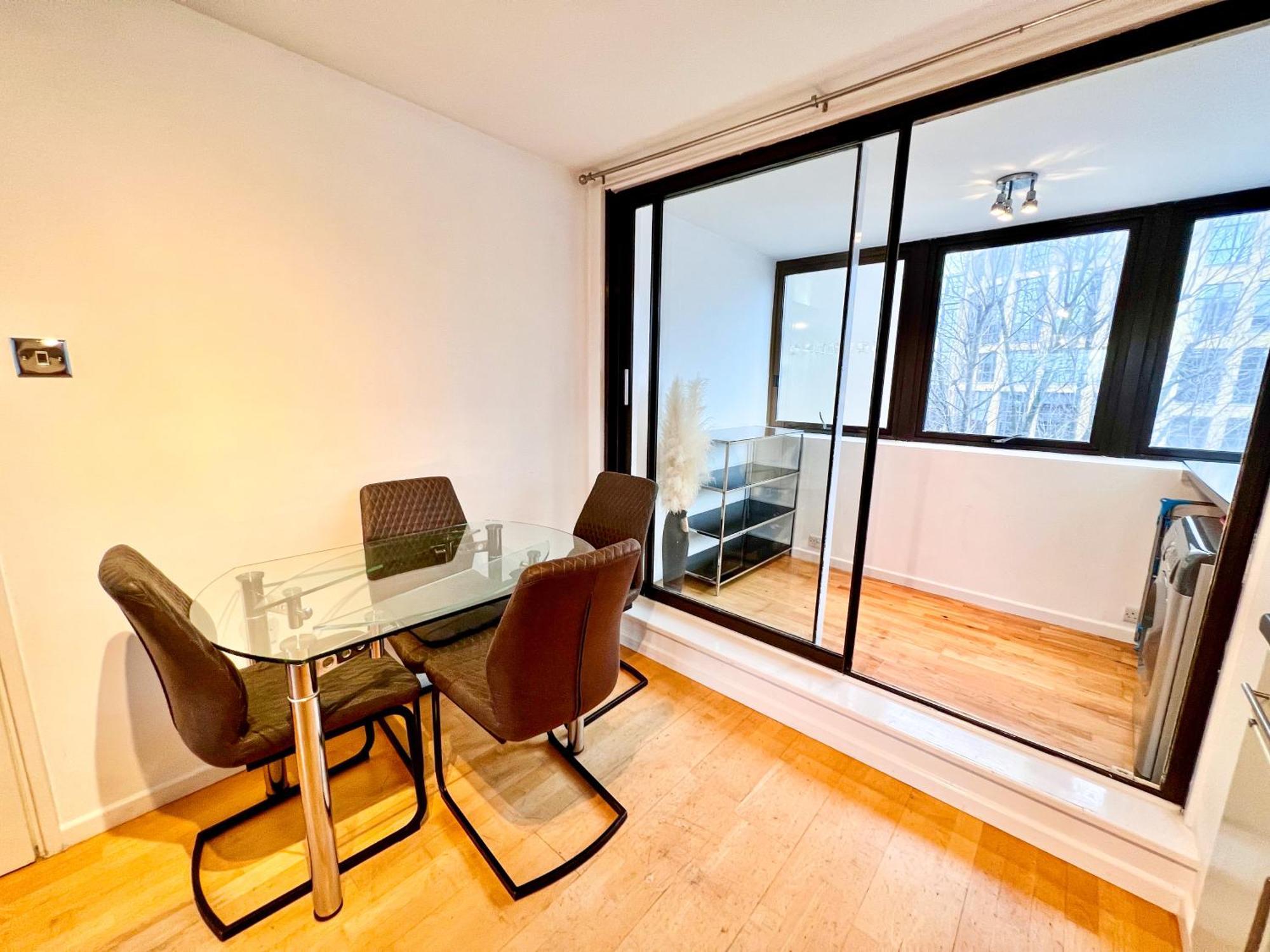 Great River Thames View Entire In The Most Central Apart-hotel